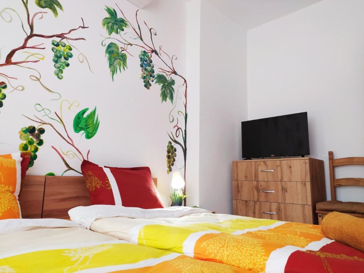 Apartament Дом За Гости Осогово Kiustendił Zewnętrze zdjęcie