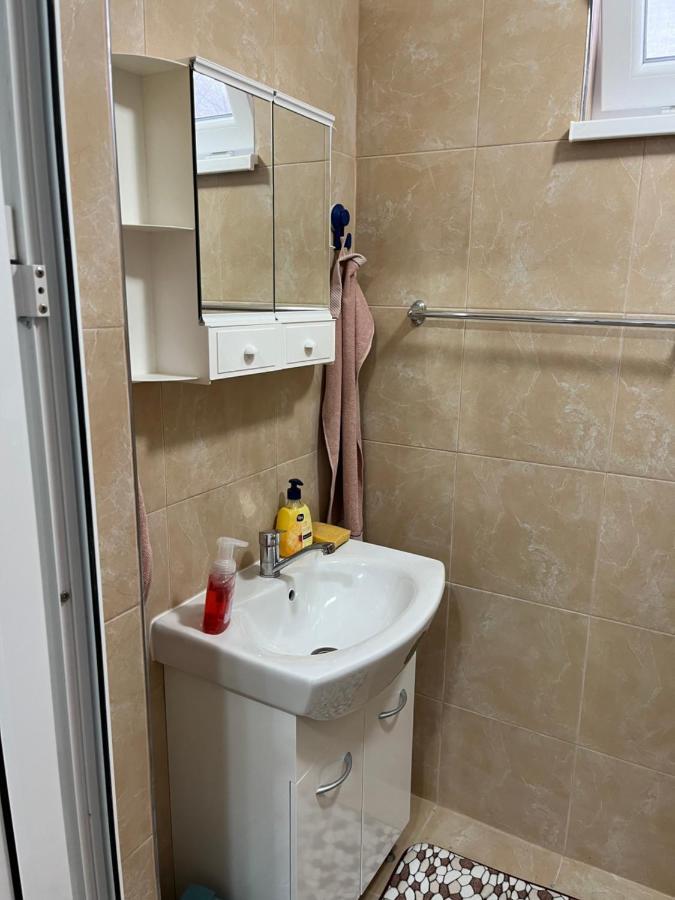 Apartament Дом За Гости Осогово Kiustendił Zewnętrze zdjęcie